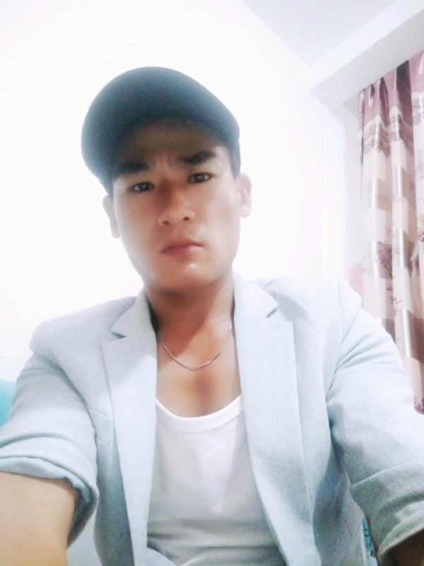 一若千金的第三张照片--屏南中老年相亲网